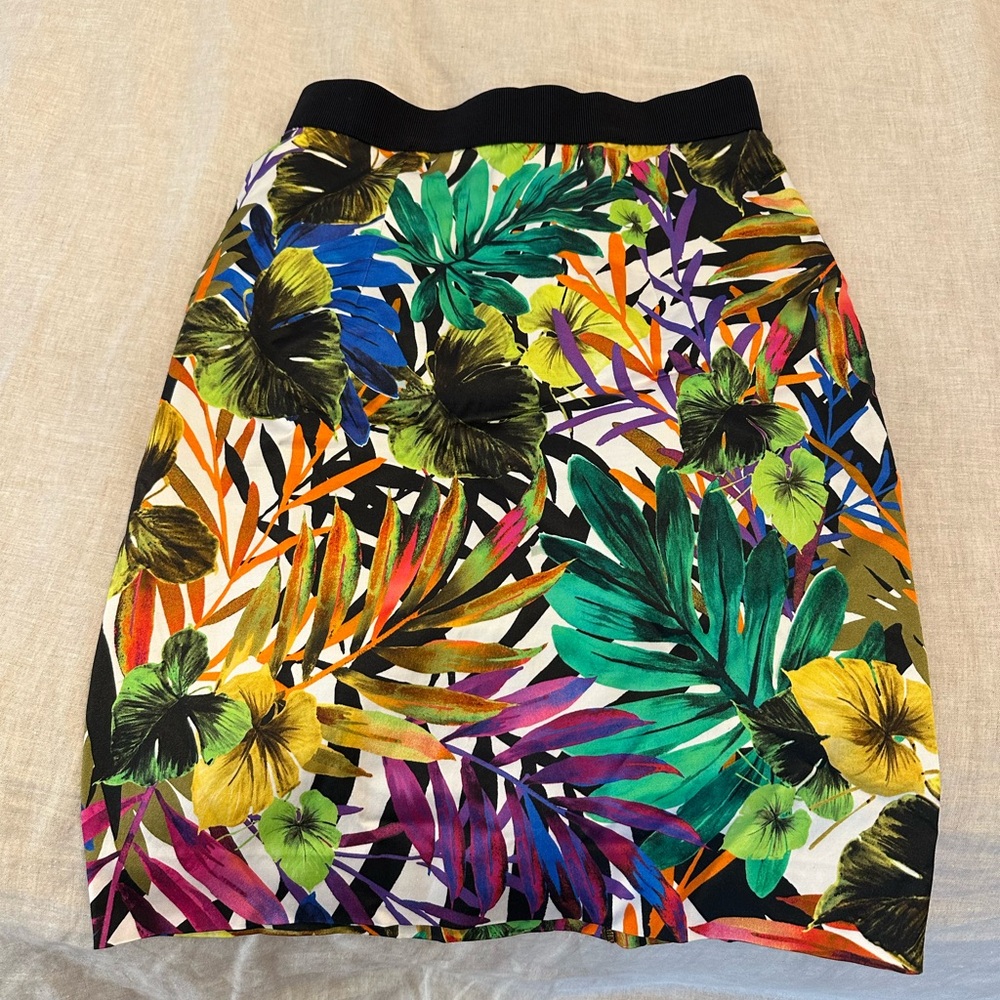 Colorful Tropical Two-Piece Set - Picture 7 of 8